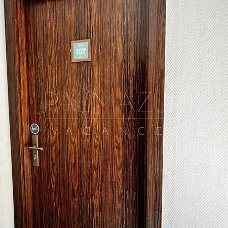 Marina Cottage, Piscine, Clim, Parking - Palmazur Mandelieu-la-Napoule